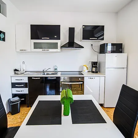 A1 Apartment *