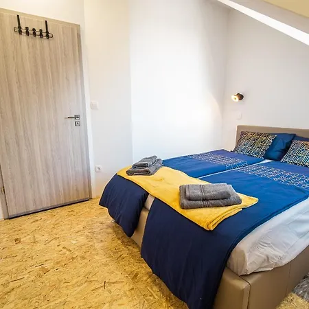 A1 Apartment *